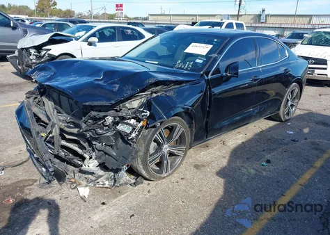 2022 Volvo S60 B5 Inscription from USA, damaged, VIN 7JRL12TL8NG177410